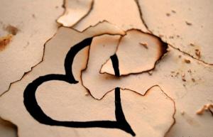 broken-n-burnt-paper-heart